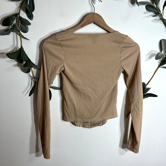 New Look Tan Long Sleeve - Picture 3 of 3